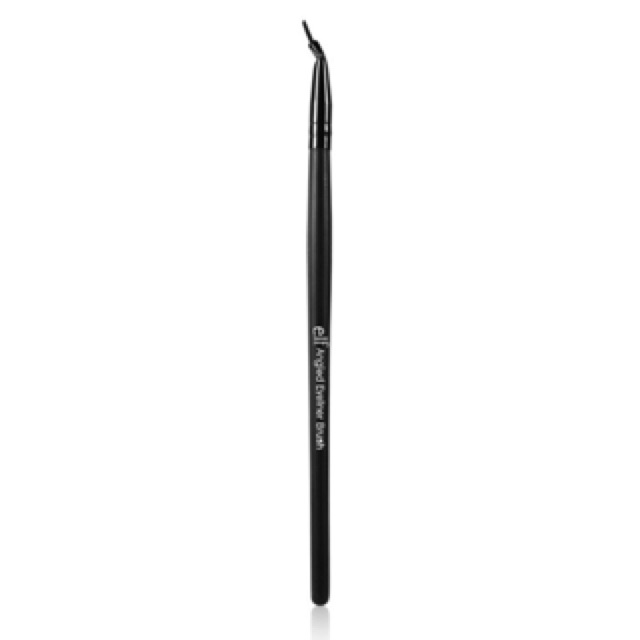 Cọ kẻ mắt gãy 45 ELF angled eyeliner brush