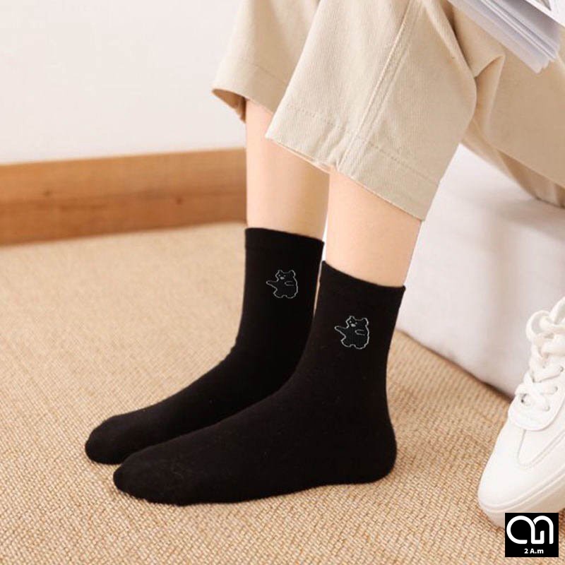 Tất Vớ Cổ Cao Nam Nữ Thời Trang Tone Đen Unisex Style Hàn Quốc