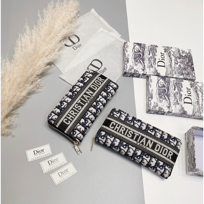Ví cầm tay dior siêu xinh