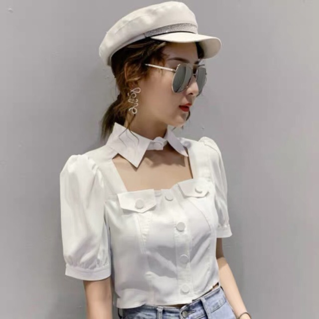 (ORDER) Áo sơ mi croptop cổ cut-out viền cúc to | BigBuy360 - bigbuy360.vn