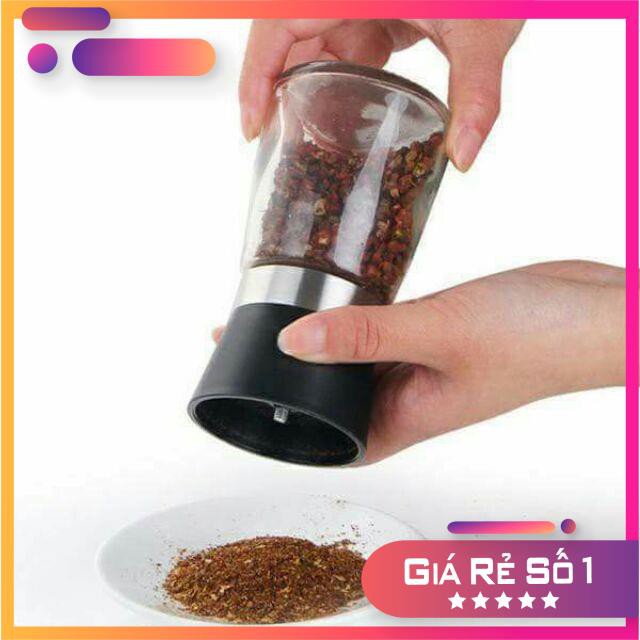 Dụng cụ xay tiêu thông minh bằng thủy tinh.