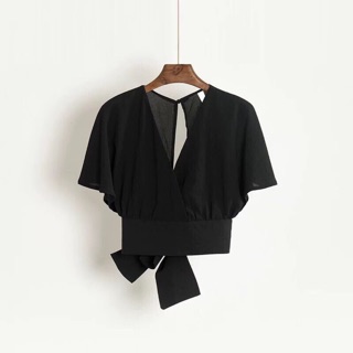 Áo vạt chéo buộc nơ lưng trần