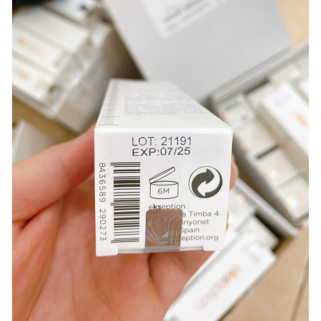 Ekseption Hyaluronic TRX Serum dưỡng ẩm và đều màu da