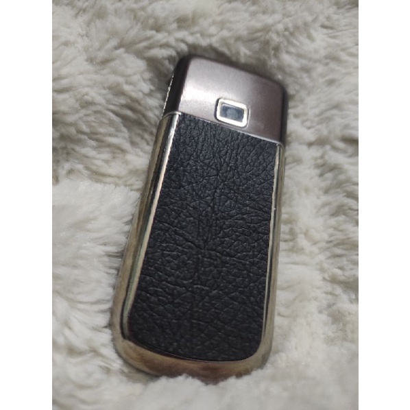 Bộ dán da nokia 8800 đen , da Pu sẵn keo giá rẻ