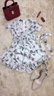 Jump nhúm bèo cột dây