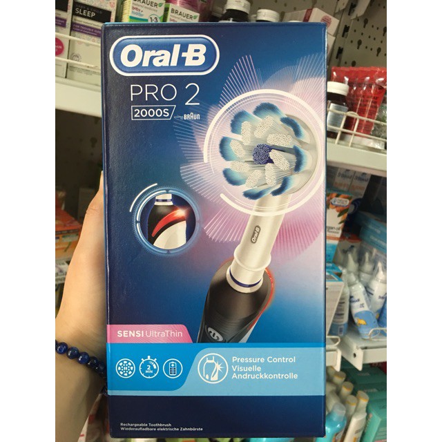 ❀[Mã 66FMCGSALE hoàn 8% xu đơn 500K] Bàn chải điện oral-b Pro 2 2000s hàng chính hãng made in Germany