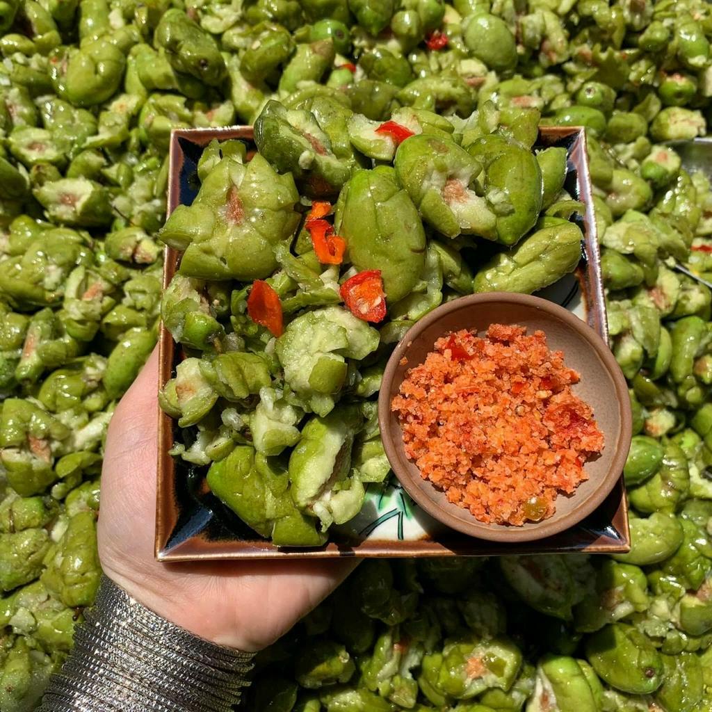 Cà na thái đập dập xốc muối ớt bịch 500g