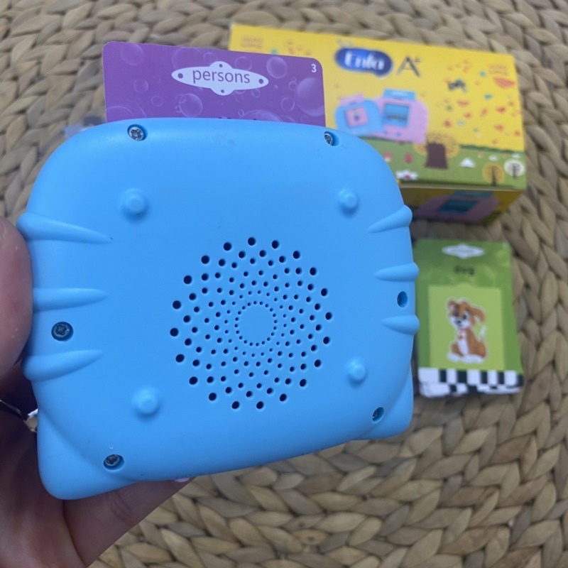 Đồ chơi máy dạy học dùng thẻ , máy đọc thẻ Tiếng Anh  màu xanh và màu hồng