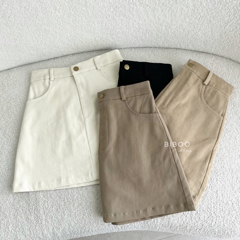BIBOO - Chân váy ngắn cơ bản chất liệu kaki có quần trong KAKI SKIRT