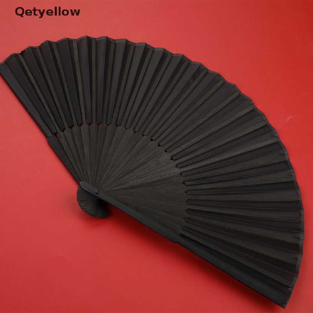 Quạt xếp cầm tay màu đen phong cách trung hoa cổ điển