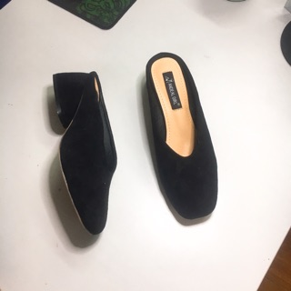 Dép sục xinh