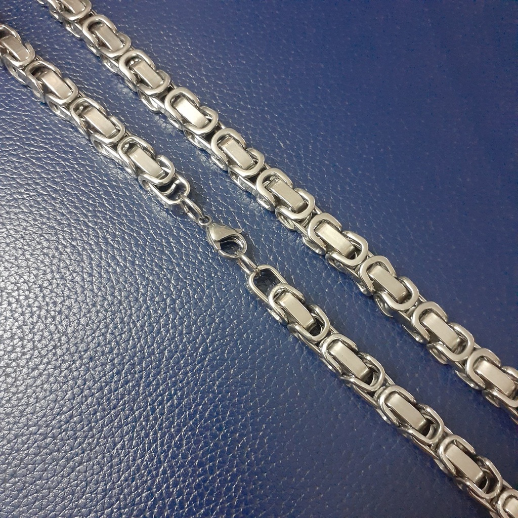 Dây chuyền nam inox kiểu dây sên 8mm trơn sáng bóng không đen, không gỉ đem lại vẻ đẹp nam tính mạnh mẽ cho người đeo