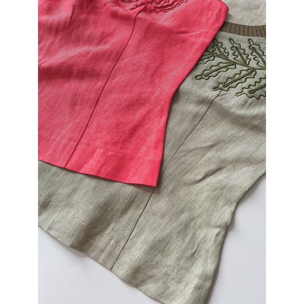 Áo croptop thêu xuất dư