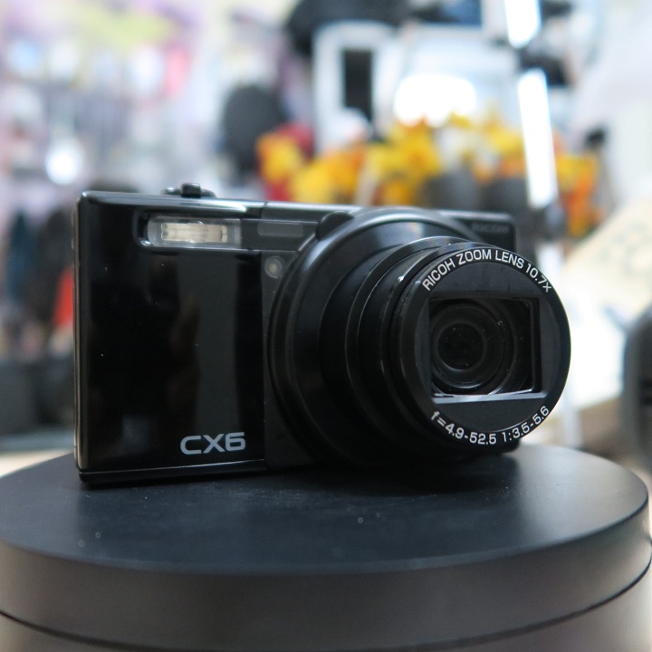 Máy ảnh Ricoh CX6 máy ảnh đường phố
