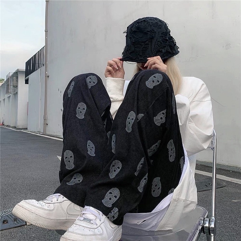 Quần culottes chất liệu nhung tăm hoạ tiết
