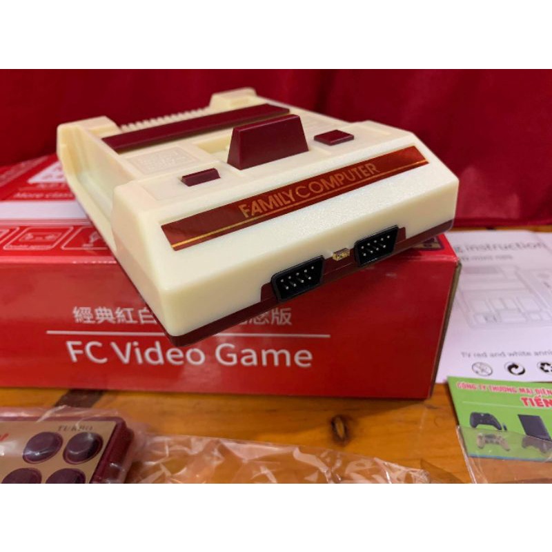 MÁY ĐIỆN TỬ 4 NÚT mini HDMI classic tích hợp 600 trò kỷ niệm 20 năm