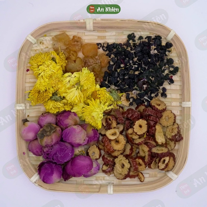 Trà quý phi An Nhiên ,set trà bao gồm hoa cúc, hoa mẫu đơn, hắc kỷ tử, long nhãn, táo đỏ