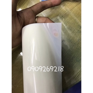 Nhựa may cổ áo dài ( cuộn 5 mét)
