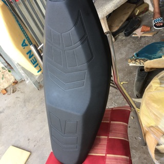 Yên xe 2 tầng Kiểu xương Cá