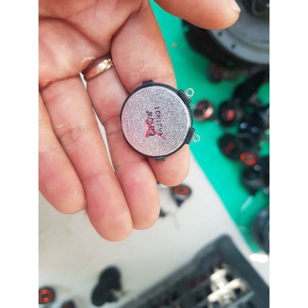 Loa treb nhỏ tháo máy còn đẹp hát tốt