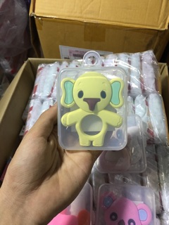 Gặm nướu Baby Lops an toàn cho bé