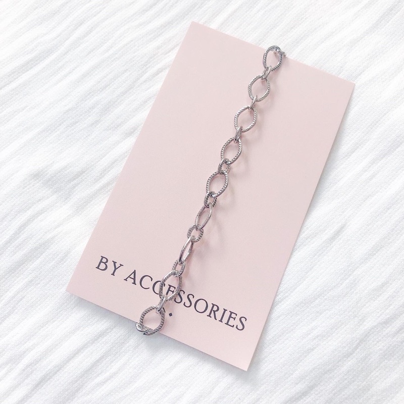 Lắc tay titan xích bầu viền chéo xinh xắn không gỉ