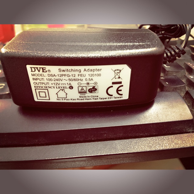 Nguồn 12V-1A DVE