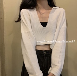 Áo len croptop cổ V