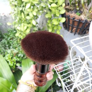 CHỔI PHỦI TÓC THÂN GỖ CAO CẤP DÀNH CHO SALON