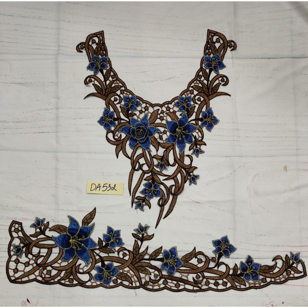 bộ ren thêu cổ và lai mã DA532