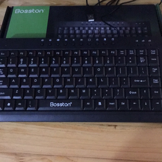 Bàn phím máy tính mini Bosston