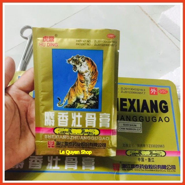 [Combo] 1 Hộp 100 Gói Cao Dán Con Hổ Thái Lan