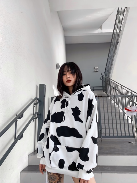 Áo hoodie bò sữa | BigBuy360 - bigbuy360.vn