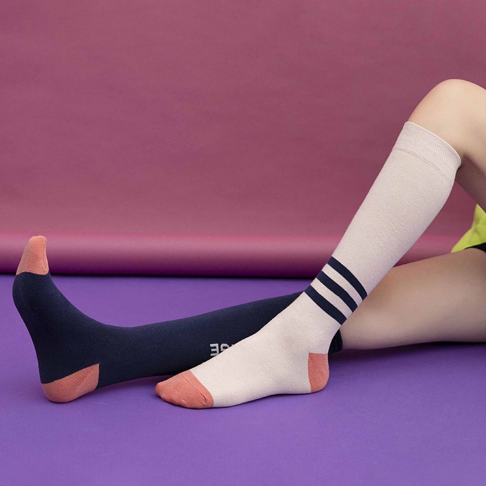 Tất ống bắp chân vải cotton màu trơn in chữ phối sọc ngọt ngào phong cách retro Nhật cho nữ