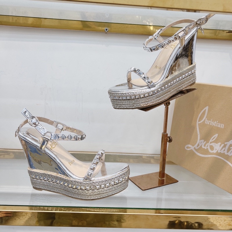 Sandal đế xuồng siêu cao viền tán đinh lou•bou•tin fullbox