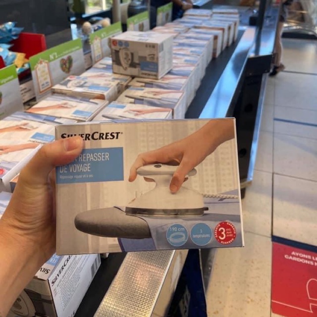 Bàn là du lịch mini