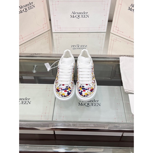 Giày thể thao nam và nữ thương hiệu Alexander McQueen da thật cao cấp thêu hoa