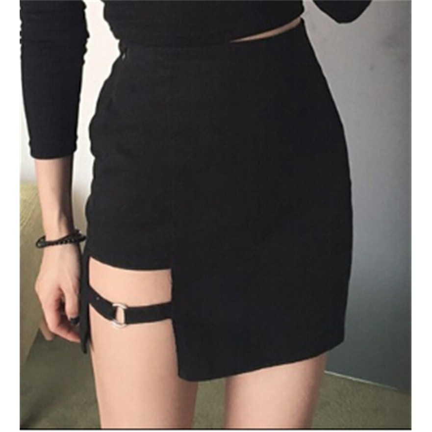 Chân váy lưng cao xẻ đùi trơn màu đen | BigBuy360 - bigbuy360.vn