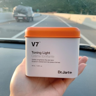 Kem V7 Toning Light (Ngọc Oanh)