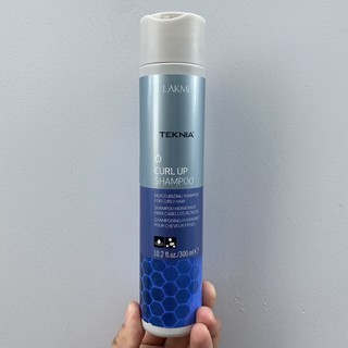 Dầu Gội Dưỡng Ẩm Cho Tóc Xoăn Lakme Teknia Curl Up Shampoo 300ml - New