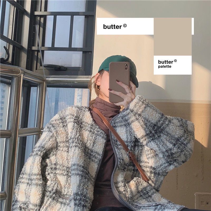 Áo khoác nữ giả lông cừu dày dáng rộng phong cách retro 77