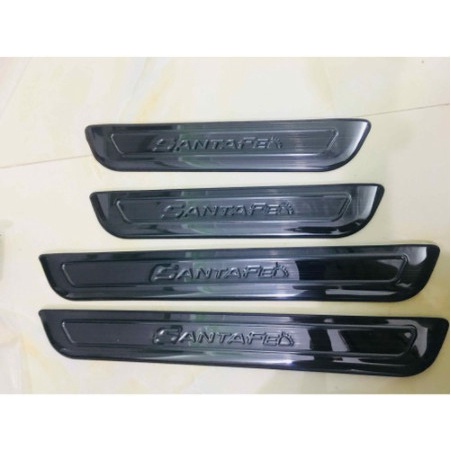 Ốp bậc cửa, Nẹp bước chân trong, ngoài xe HUYNDAI SANTAFE 2019 2020 2021 2022, chất liệu titan