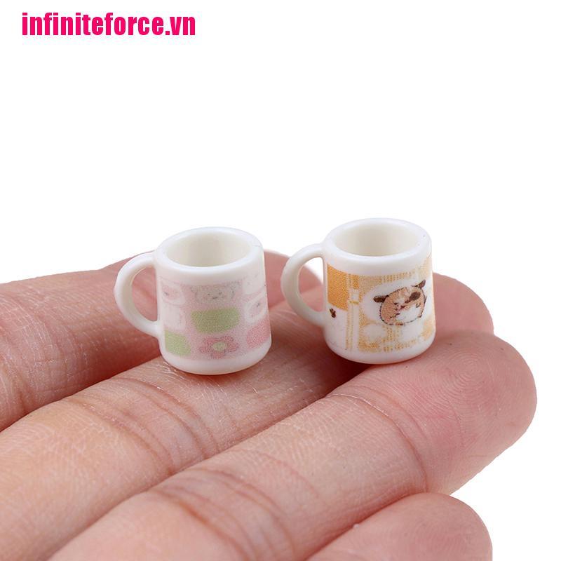 Bộ 2 Tách Trà / Cà Phê Mini Tỉ Lệ 1 / 12 Dùng Để Trang Trí Nhà Búp Bê