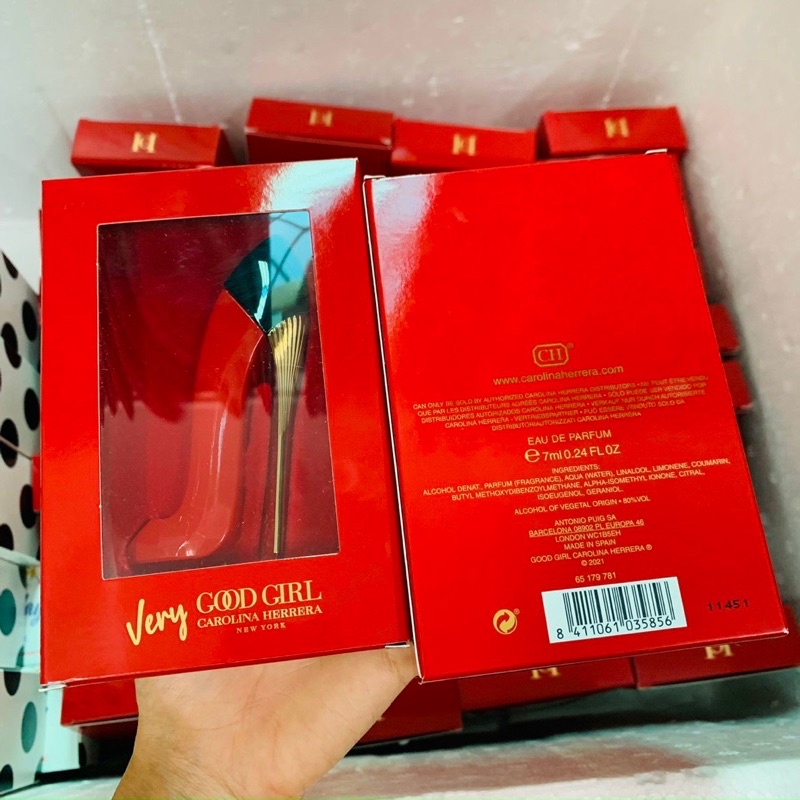Nước hoa nữ Good Girl màu đỏ của hãng CAROLINA HERERA 7Ml