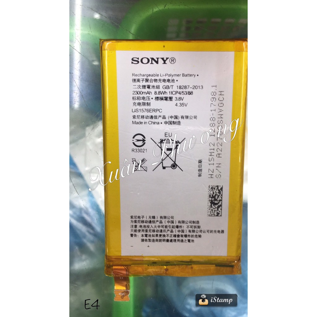 Pin Sony E4