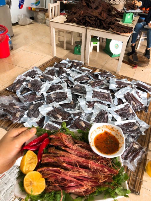 ĐẶC SẢN TÂY BẮC: THỊT LỢN GÁC BẾP 500G ( tặng kèm chẩm chéo) | BigBuy360 - bigbuy360.vn