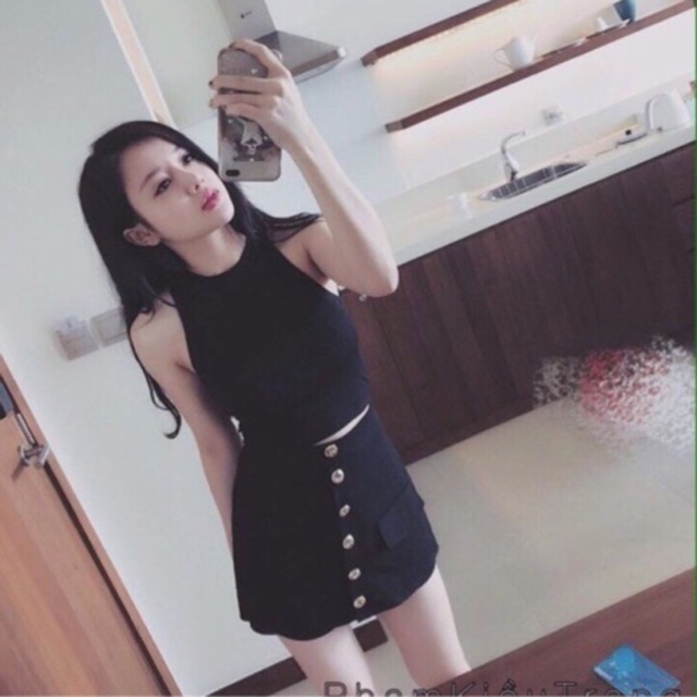 ÁO CROPTOP 3 LỖ
