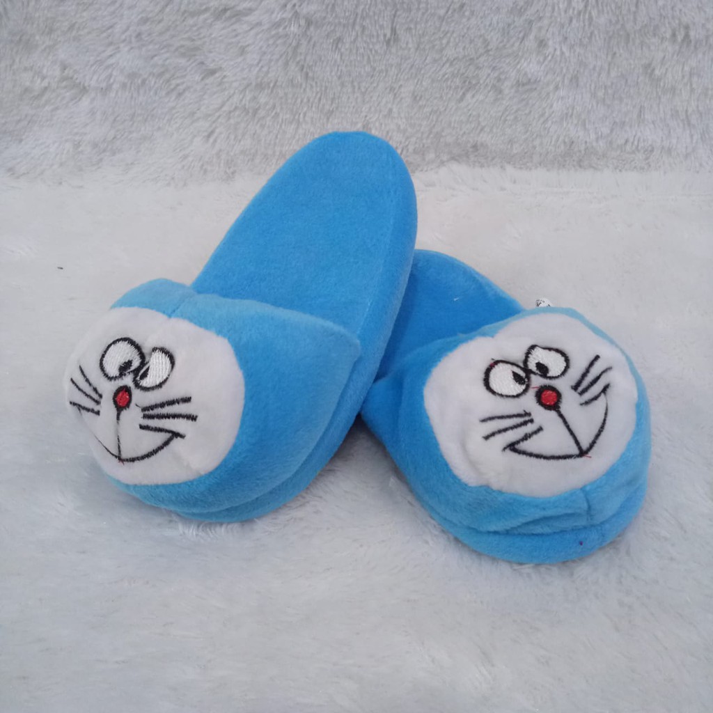 Dép Bông Đi Trong Nhà Hình Doraemon / Minniemouse Xinh Xắn