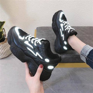Giày thể thao đế dày phản quang thoáng mát thời trang
