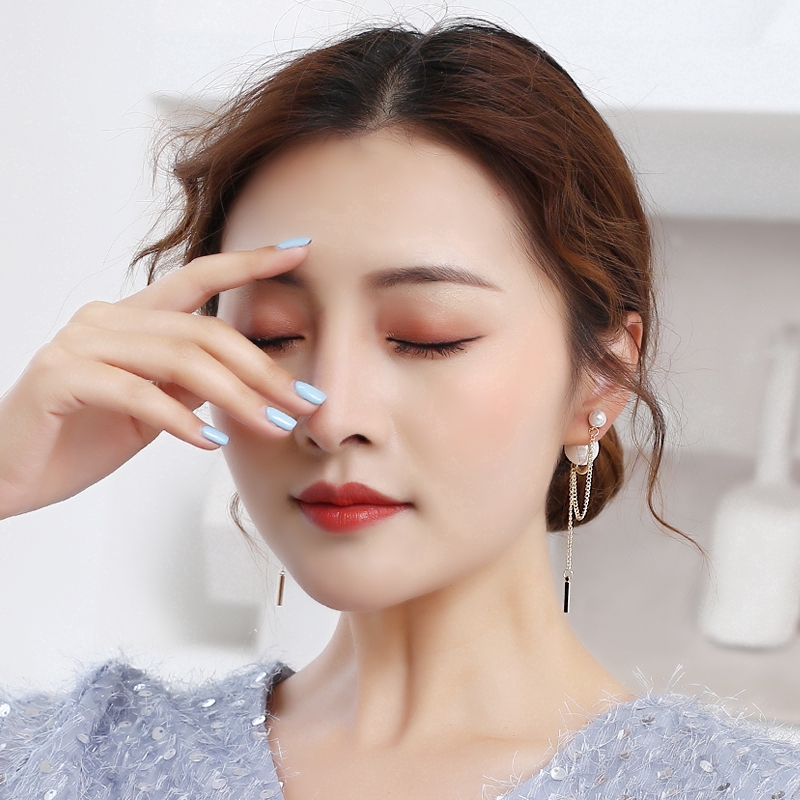 Đôi Bông Tai Dáng Dài Đính Ngọc Trai Xinh Xắn Cho Nữ